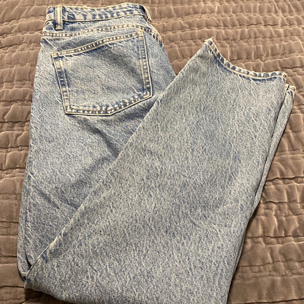 Zara mom fit jeans  8197/031